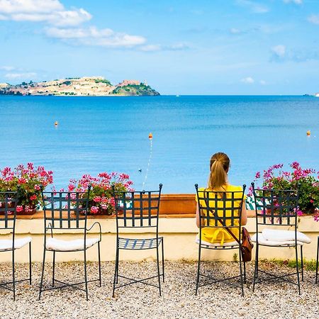 Hotel Villa Ottone Портоферайо Екстериор снимка