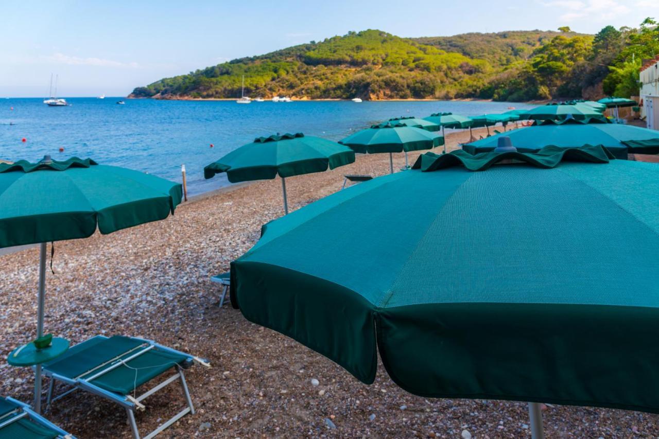 Hotel Villa Ottone Портоферайо Екстериор снимка
