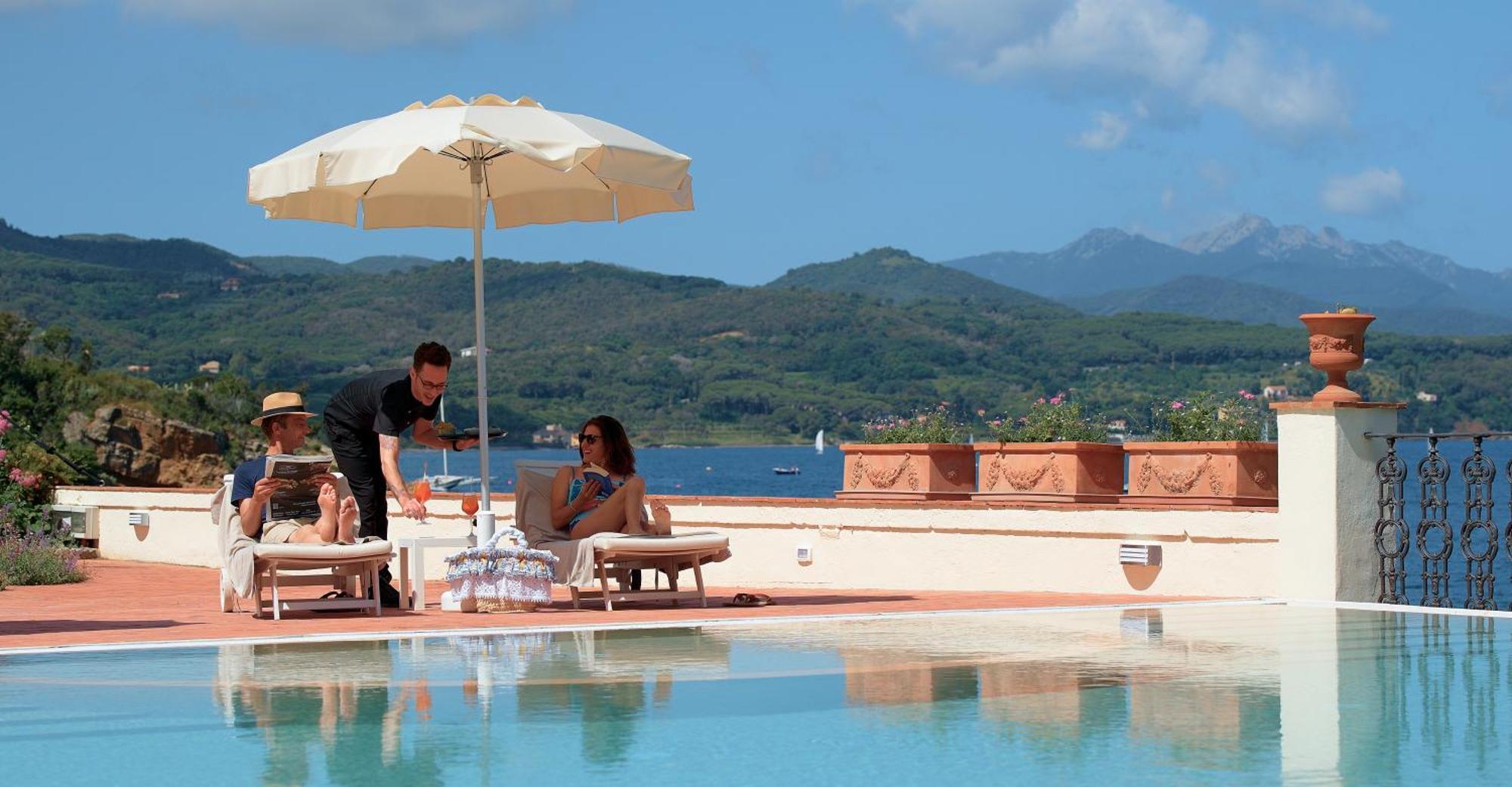 Hotel Villa Ottone Портоферайо Екстериор снимка
