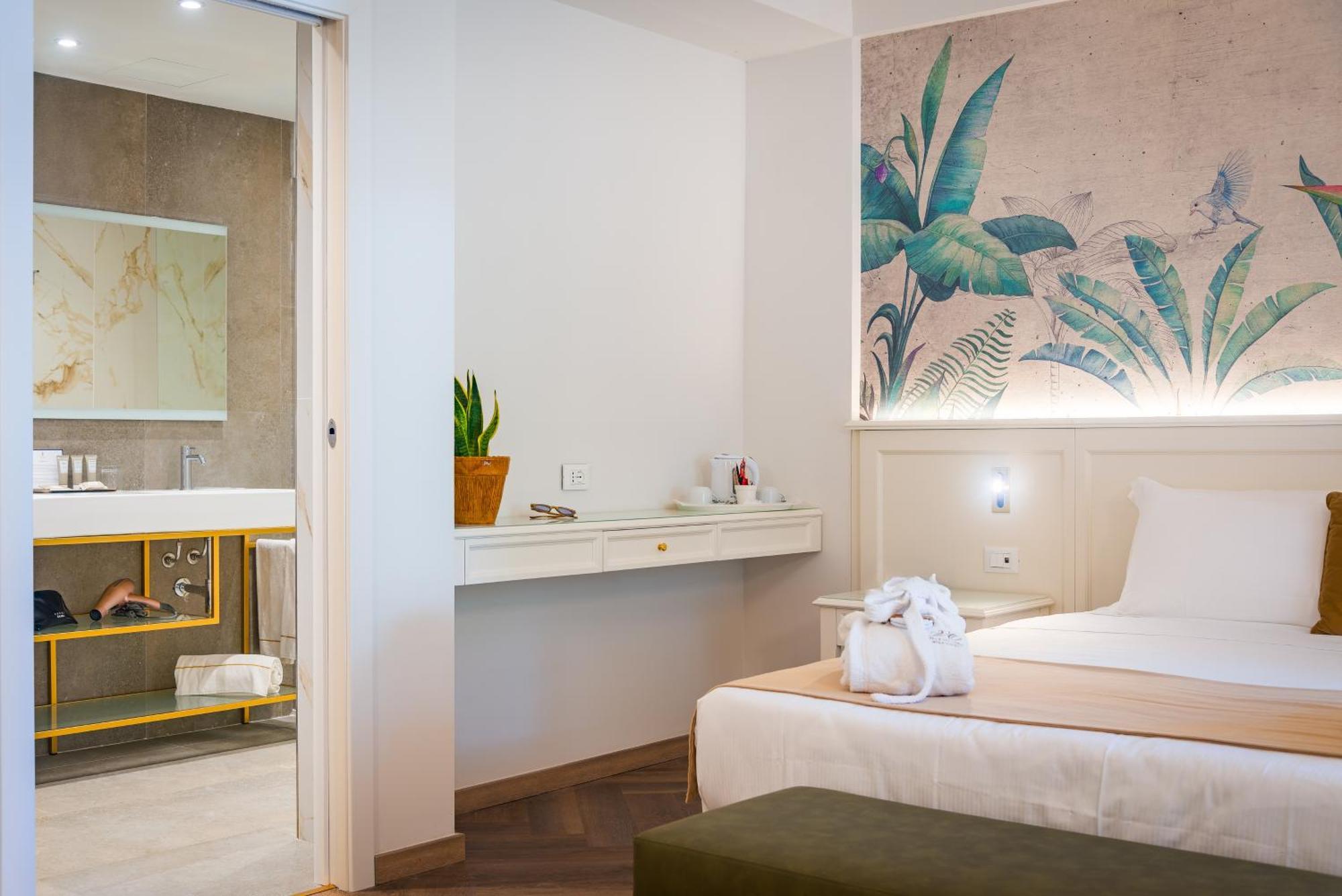 Hotel Villa Ottone Портоферайо Екстериор снимка